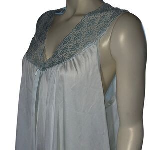 Vintage 1950's Vanity Fair Lace Nylon Nightgown Size XL‎ Made In The USA